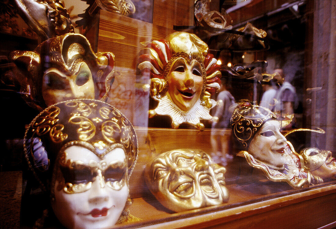 Masks shop. Venice. Veneto, Italy