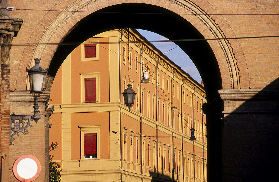 Porta Saragozza. Bologna. Emilia-Romagna, Italy