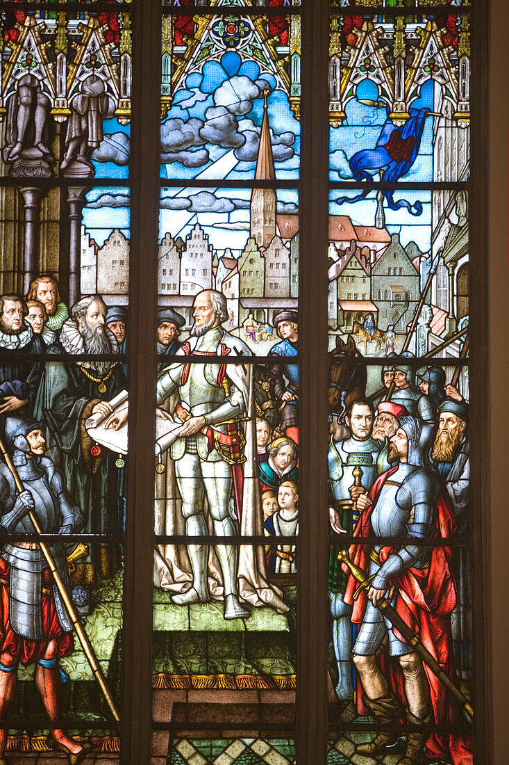 Fenster in der Kathedrale von Riga