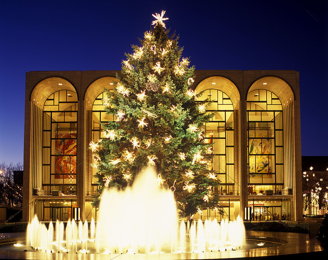 Christmas tree, Lincoln Center, Manhattan, New York, USA