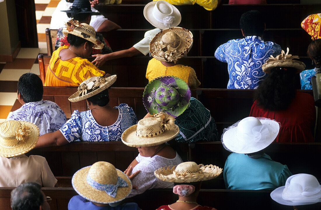 Sonntagsmesse in einer Kirche in Papeete, Tahiti, Französisch Polynesien