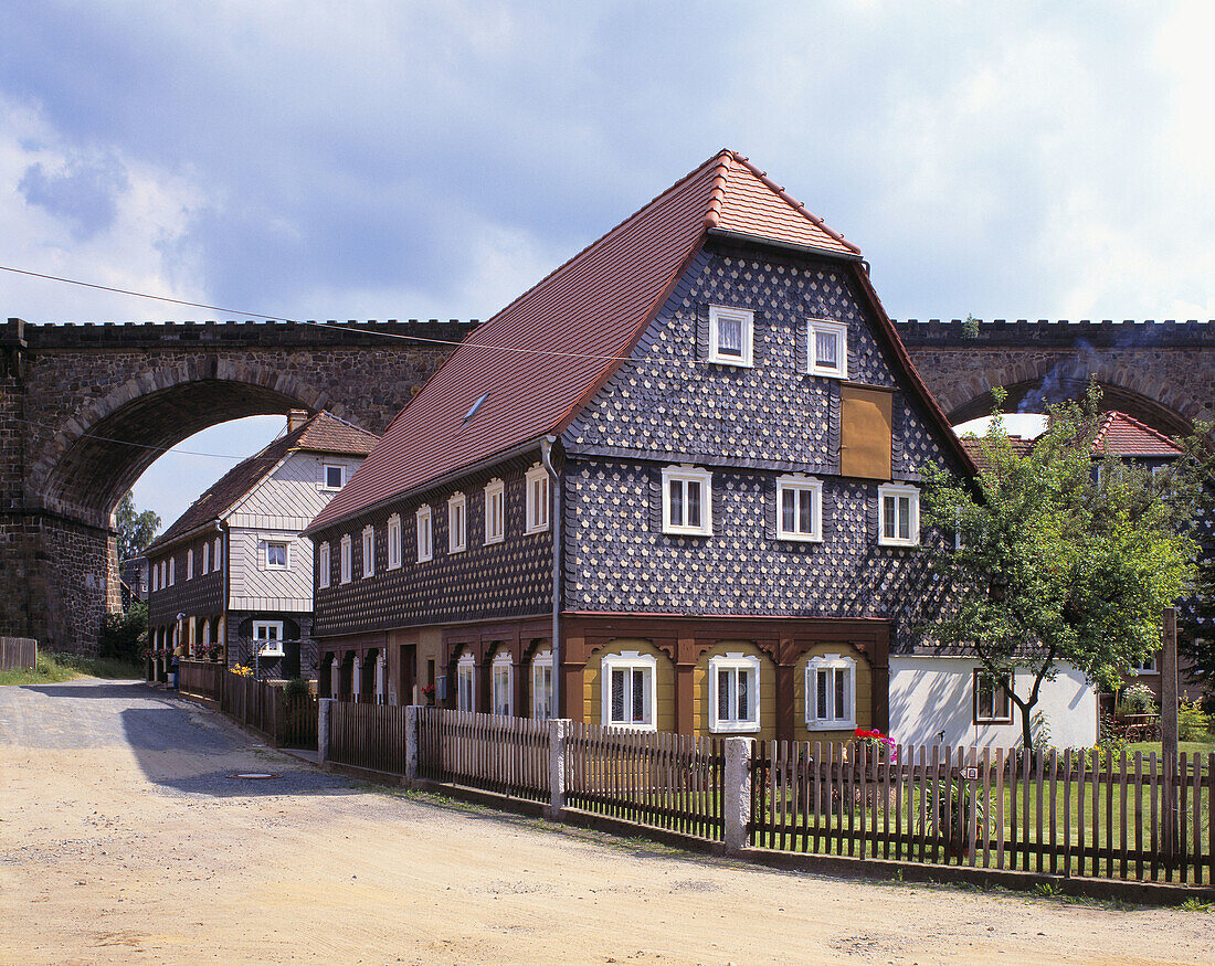 Typical Umgebindehaus, Obercunnersdorf, Saxony, Germany