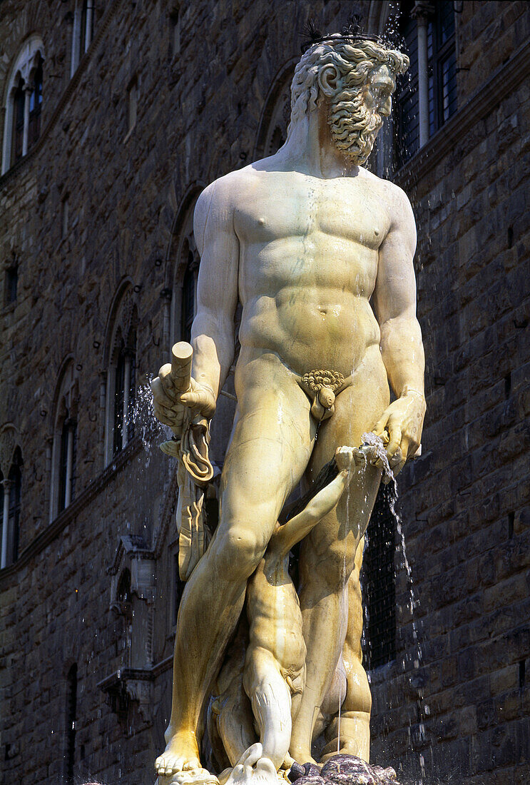 Il Biancone , statue of Neptune by Bartolomeo Ammannati in Piazza della Signoria, Florence. Tuscany, Italy