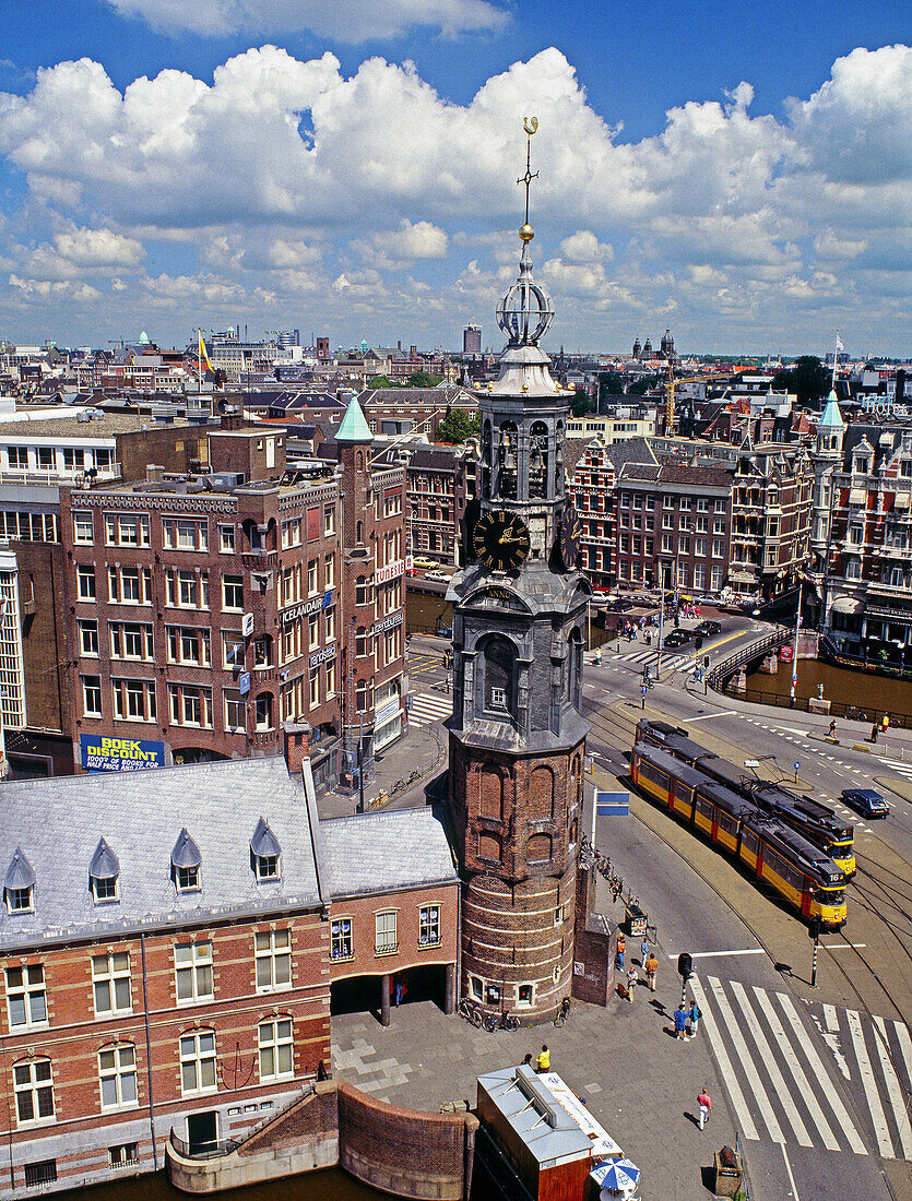 Munttoren. Muntplein. Amsterdam. Holland