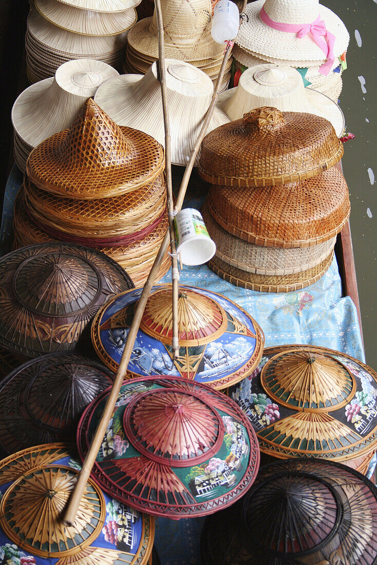 Straw hat collection on vendor s boat, Floating Market, Damnoen Saduak, Bangkok, Thailand, Asia