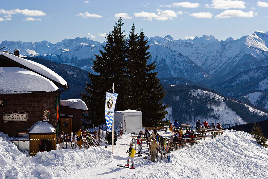 Skihütte in den Bayrischen Alpen, Brauneck, Oberbayern, Deutschland