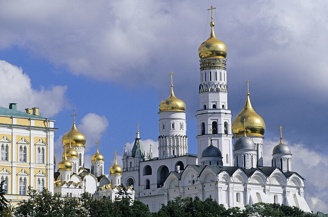 Ivan the Great Bell-Tower complex, Kremlin. Moscow, Russia