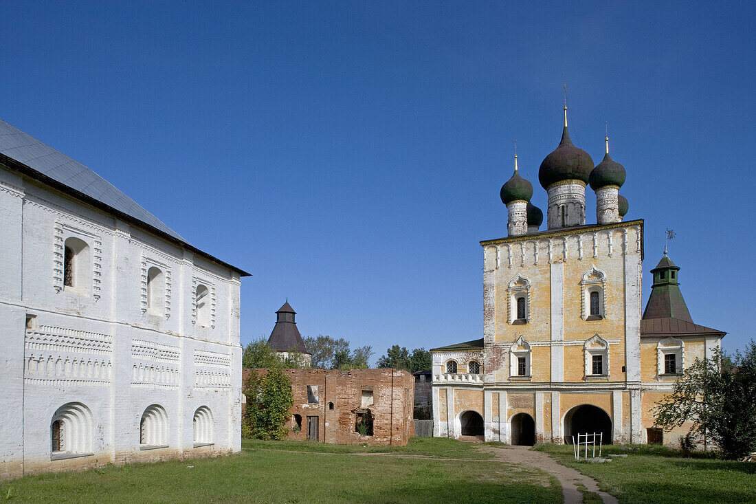 St. Sergius gate-church (1545), Borisoglebsky. Golden Ring, Russia