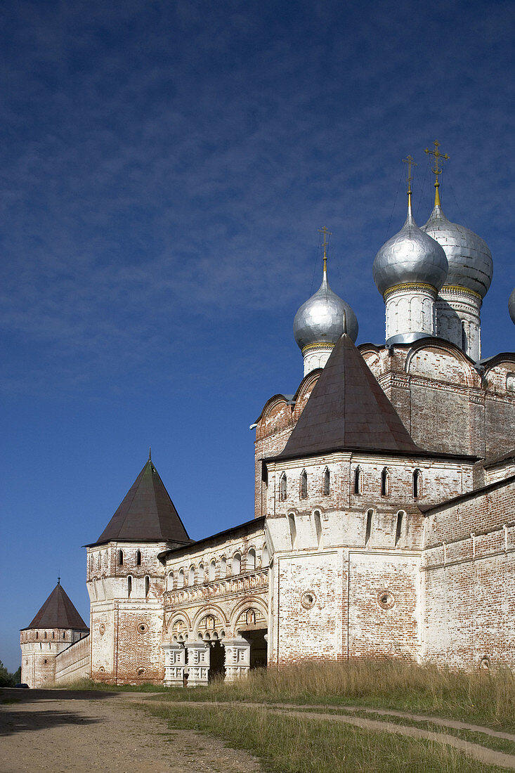 West wall and towers (mid-16th century), Borisoglebsky monastery, Borisoglebsky. Golden Ring, Russia