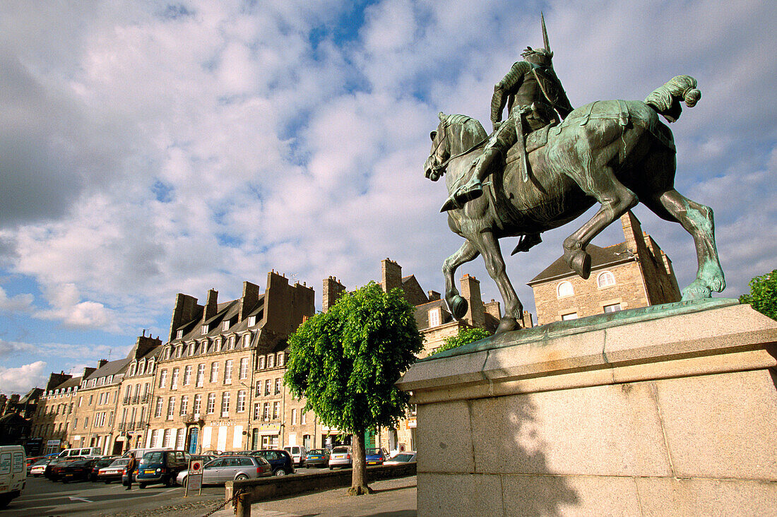 Statue of Bertrand Du Guesclin. Promenade Des Petits Fosses. Côtes d Armor. Dinan. Brittany. France