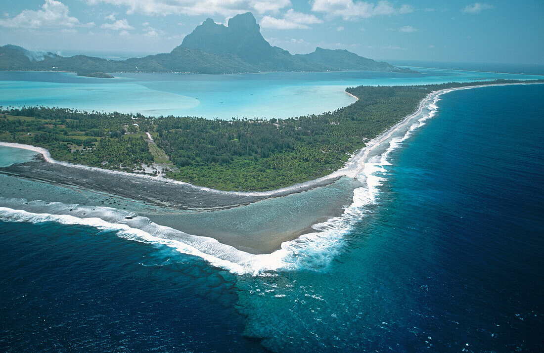 Tupitipiti Point & Island. Bora Bora. French Poynesia