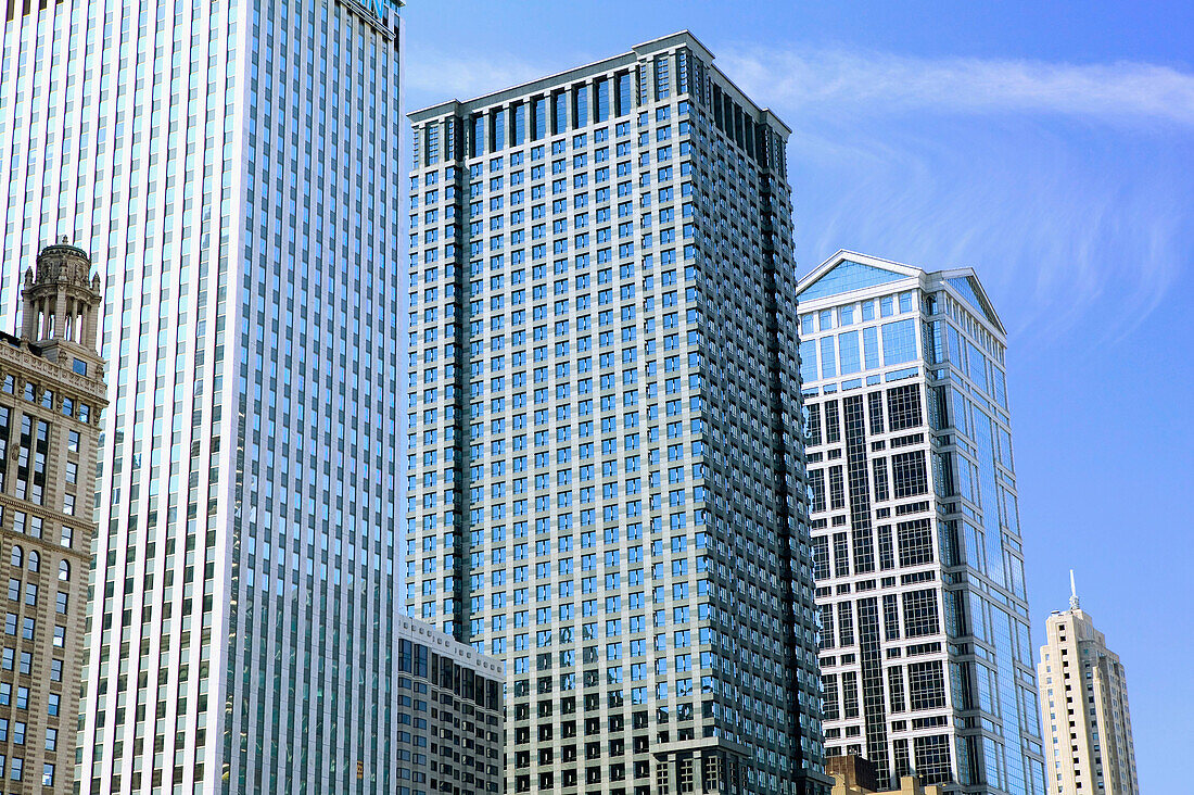 The Loop, buildings along West Wacker Drive. Chicago. Illinois, USA