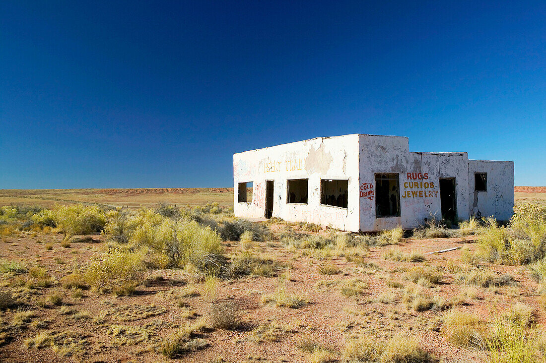 Ruins of Painted Desert trading post, old Toute 66. Pinta. Arizona, USA