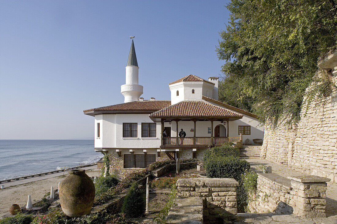 Queen Marie of Romania s summer residence, Balchik, Black Sea coast. Bulgaria