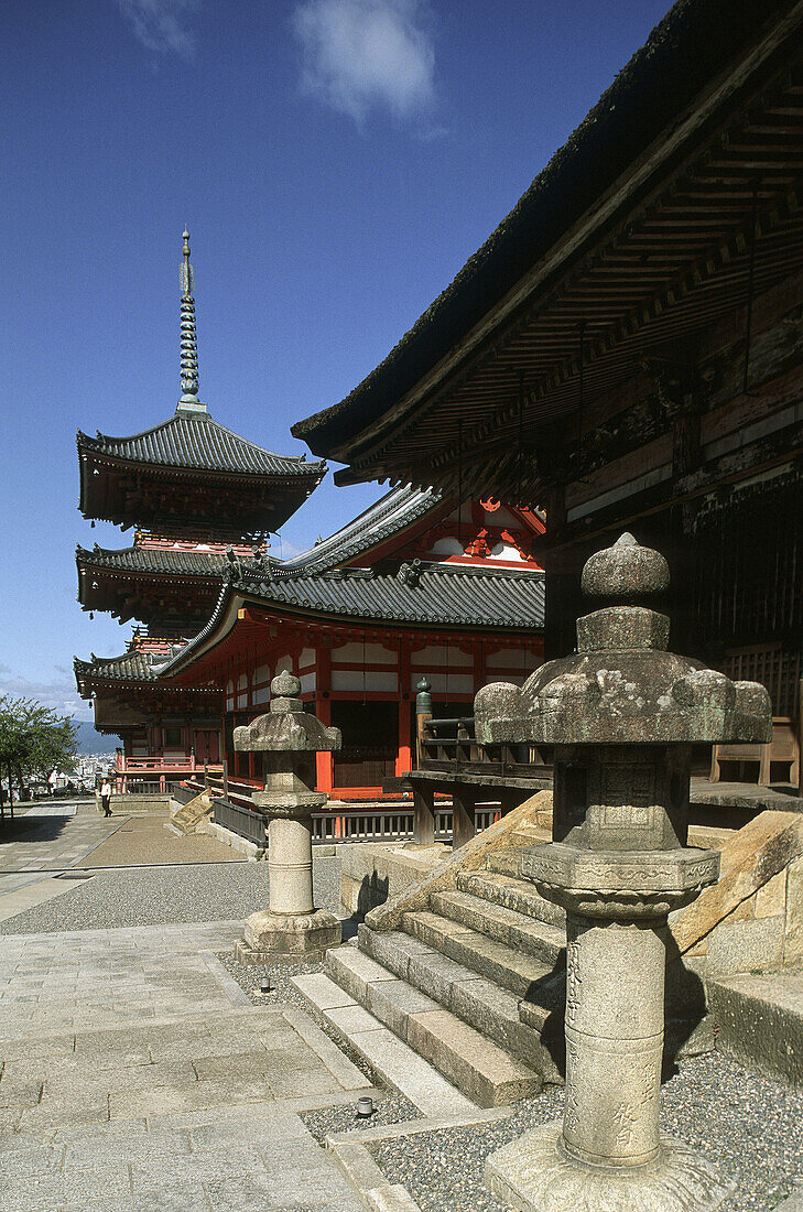 Kiyomizu-dera temple, Kyoto. Kansai, Japan