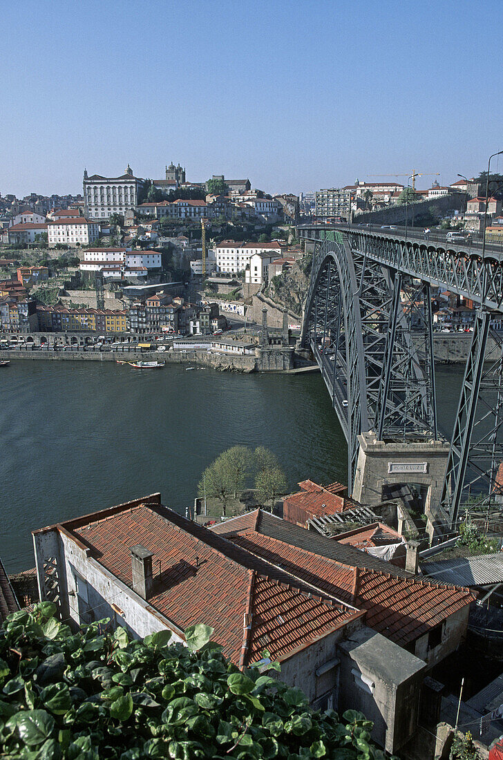 Dom Luis I Bridge over Douro river, Porto. Portugal