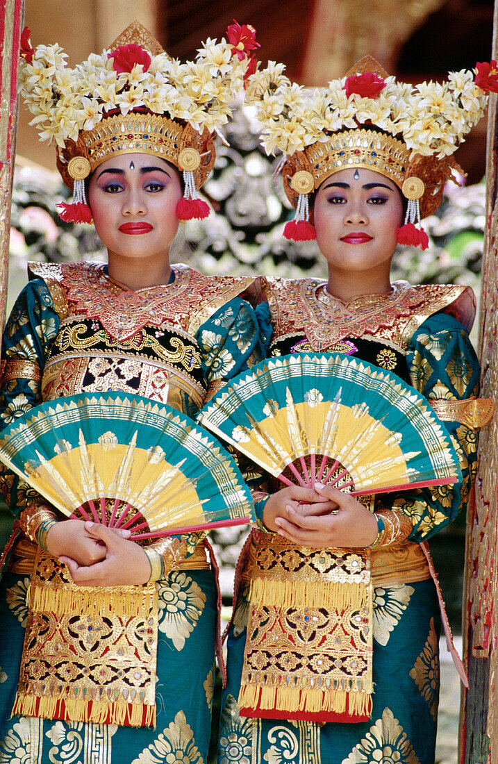 Legon Kraton dancers. Ubud. Bali. Indonesia