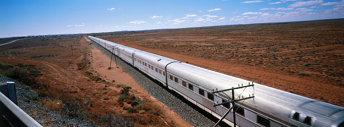 Indian-Pacific passenger train, Australia