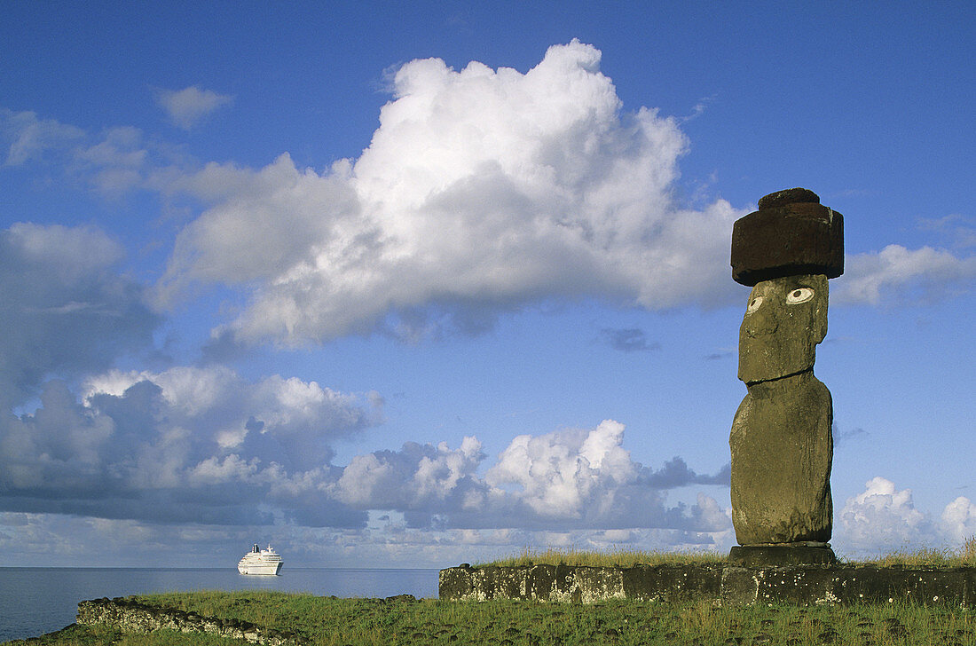 Ahu Ko Te Riku, Ahu Tahai ceremonial complex. Easter Island. Chile.
