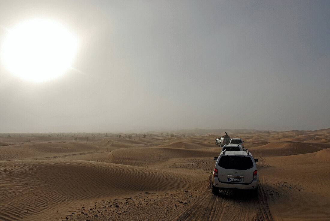 Offroad Sahara Reisen, 4x4 Wüsten Tour mit Geländewagen, Bebel Tembain, Sahara, Tunesien, Afrika, mr