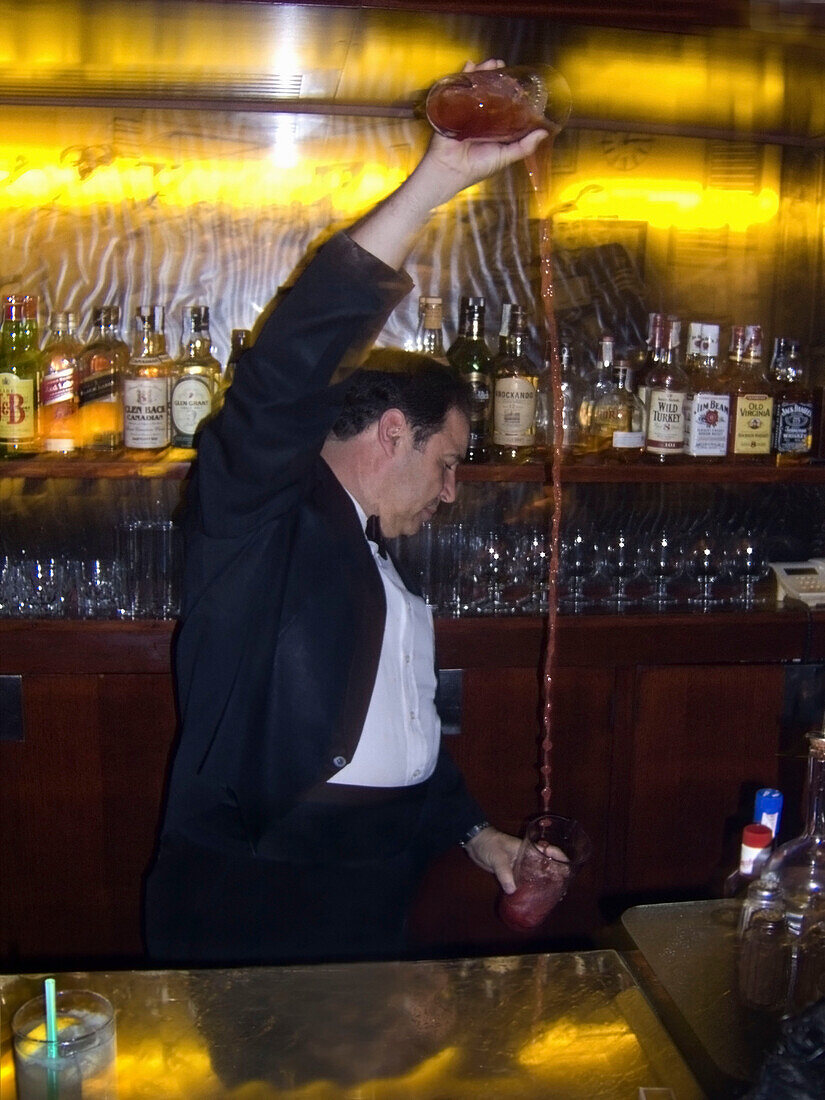 Spain,Barcelona,barkeeper in Boadas cocktail bar,oldest bar in Barcelona,Hemingway was also guest here