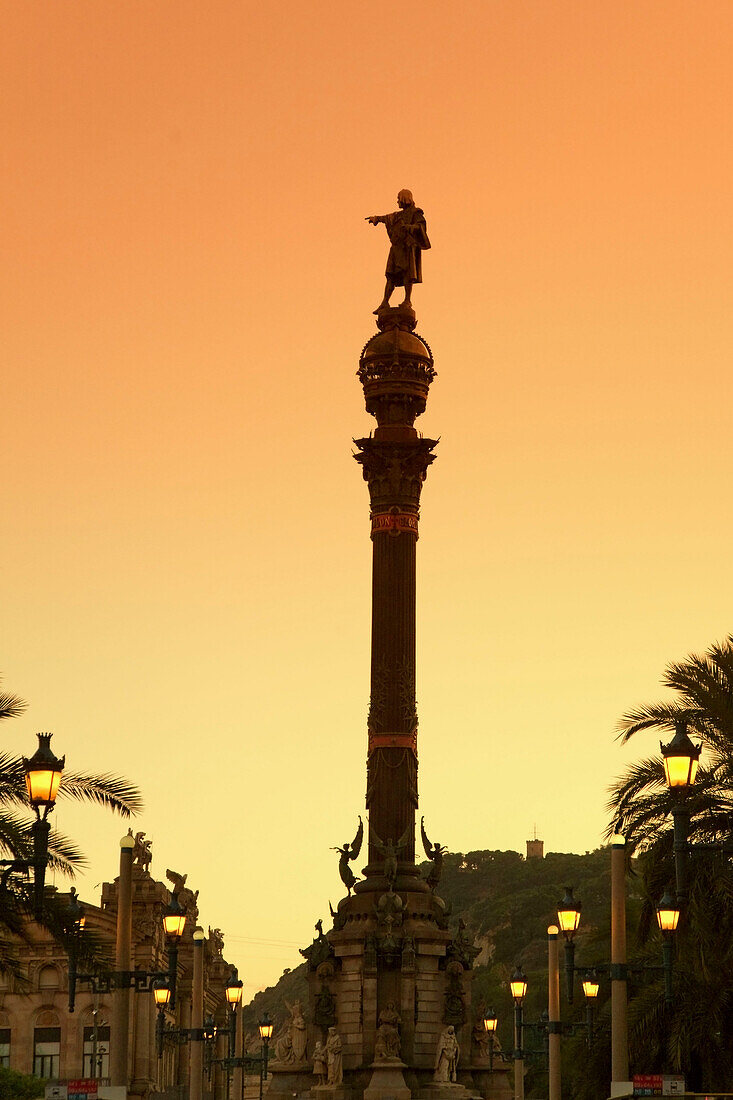 Barcelona,Columbus Monument,Passeig Maritime,sunset