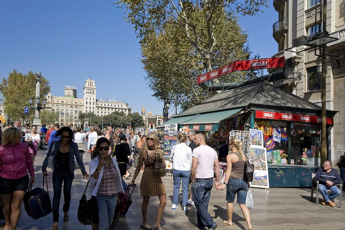 Spain,Barcelona,Las Ramblas belebt mit Touristen