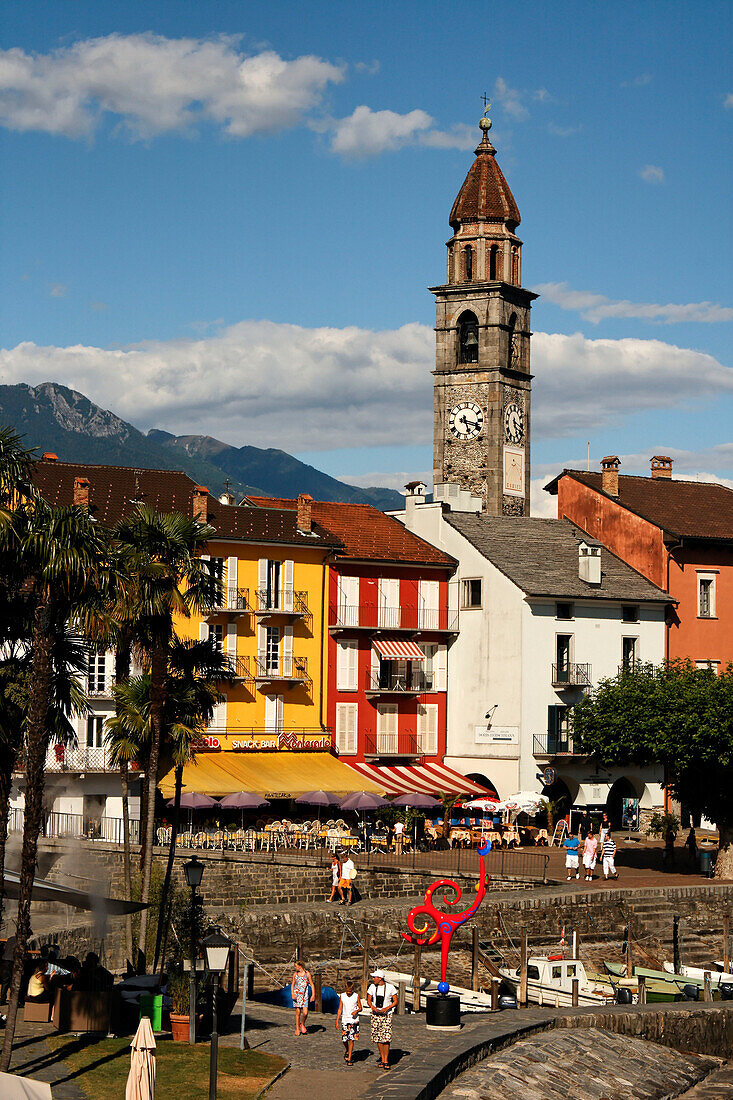 Schweiz Ascona Altstadt Seepromenade