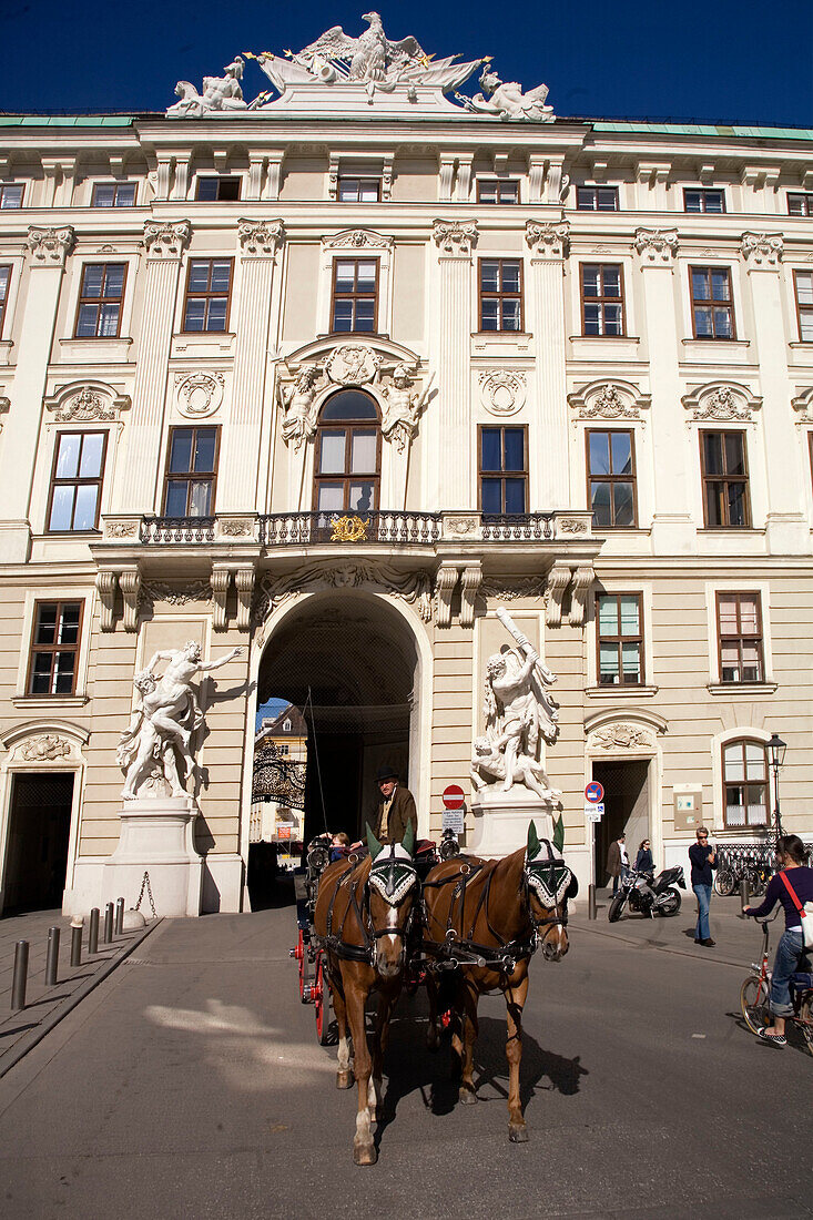 Wien Hofburg Fiaker