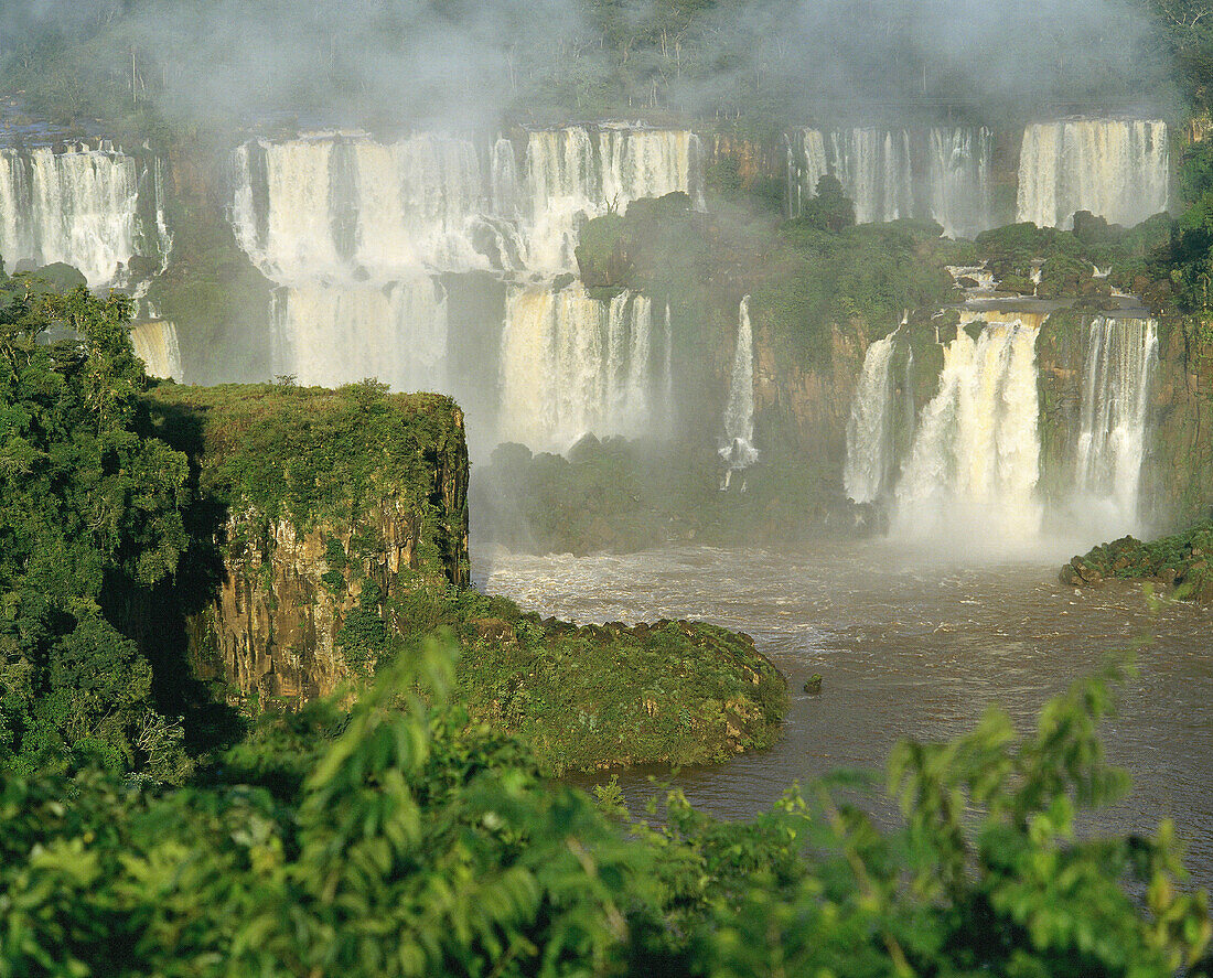 Iguazu Falls. Argentina-Brazil border