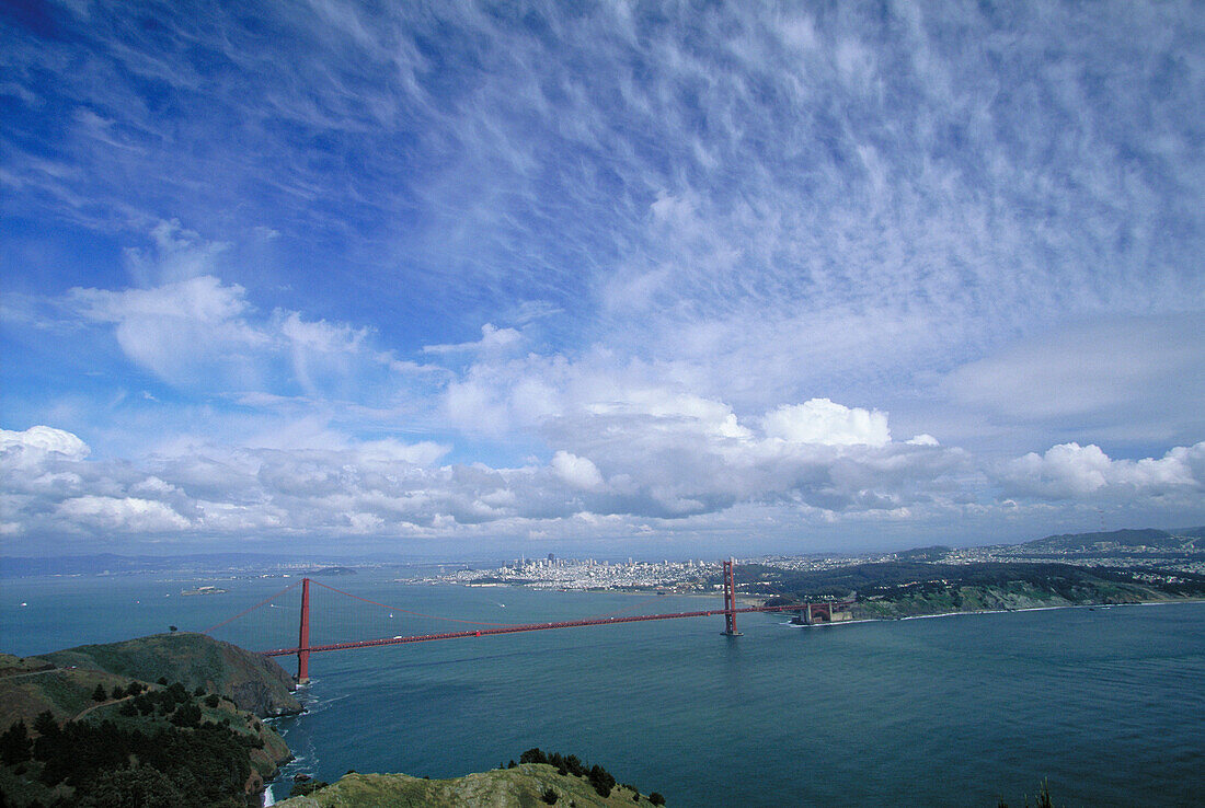 Golden Gate Bridge. San Francisco. USA