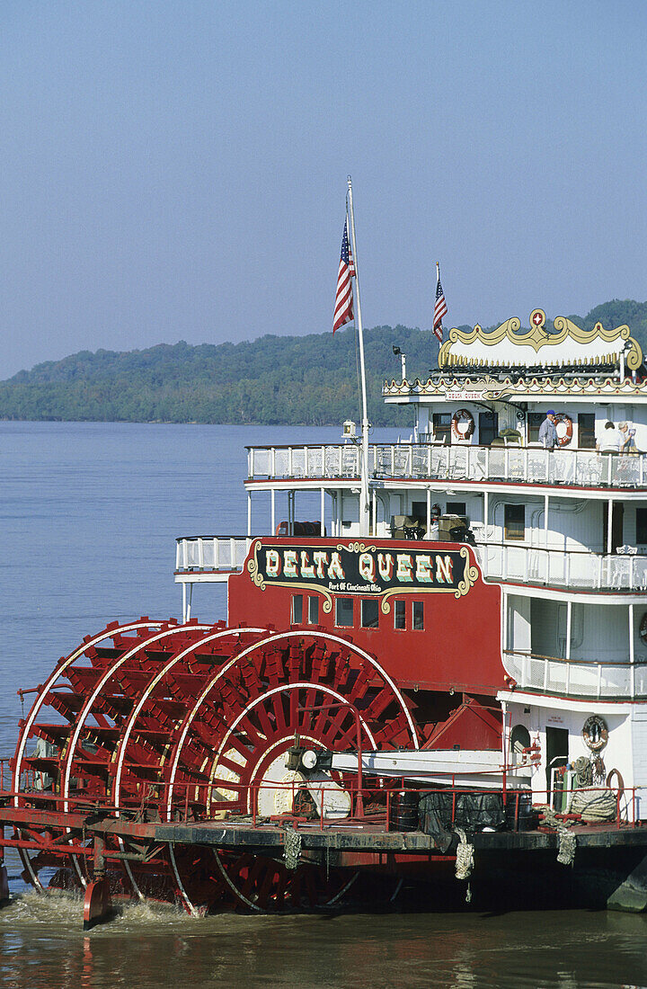 Steamboat Delta Queen on Mississippi river, Natchez. Louisiana, USA