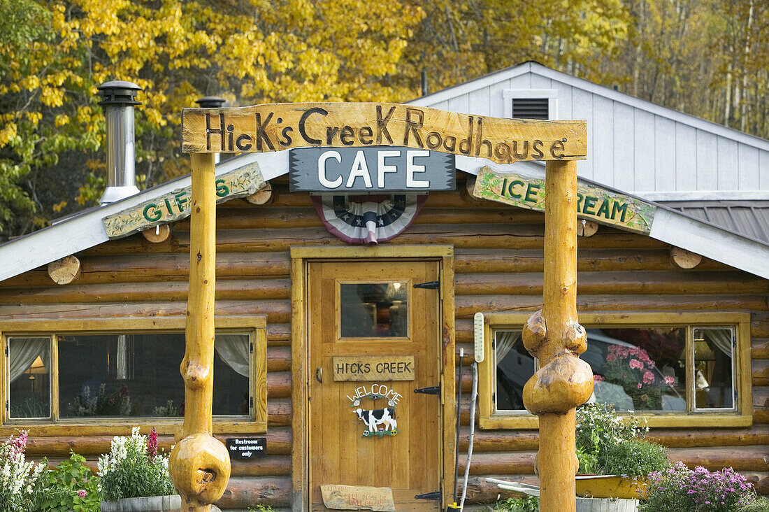 Hicks Creek Roadhouse. Cafe along Glenn Highway. Hicks Creek. Interior. Alaska. USA.
