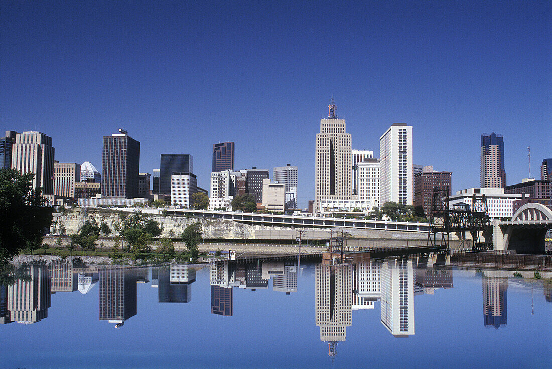 Downtown skyline, Saint Paul. Minnesota, USA