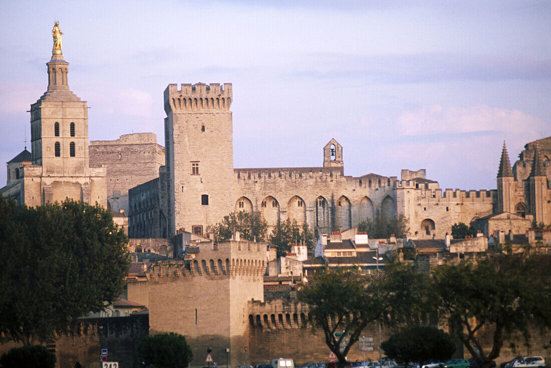 Papal Palace. Avignon. France – Bild kaufen – 70141358 lookphotos