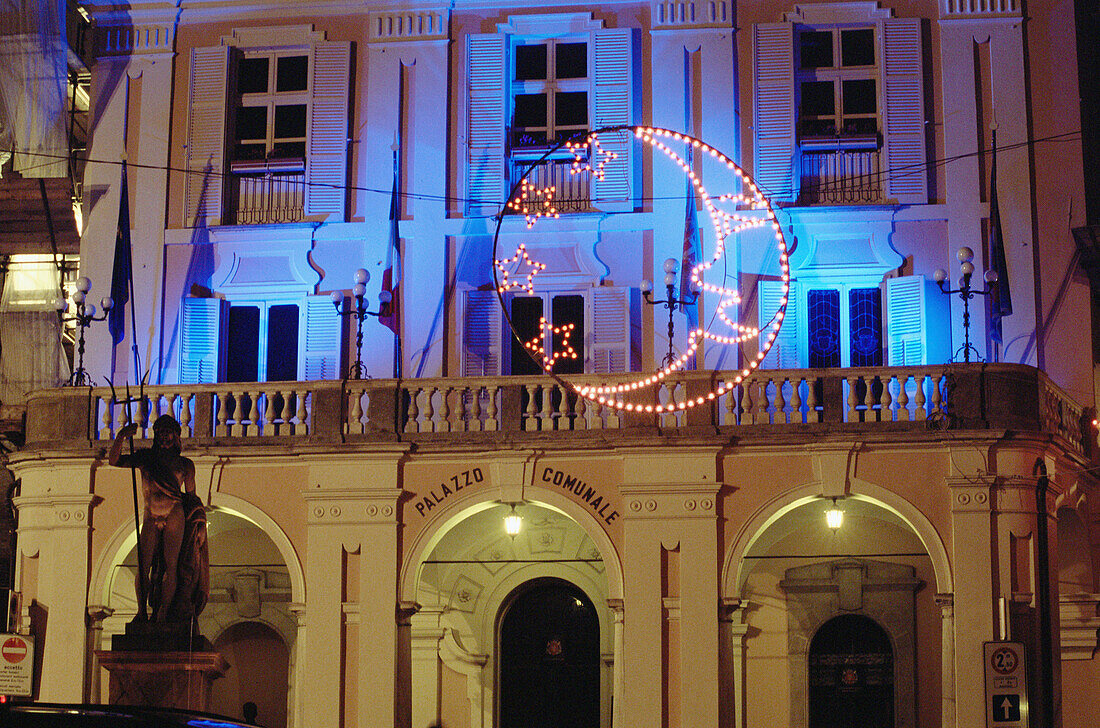 Christmas decorations. Moncalieri. Piedmont, Italy