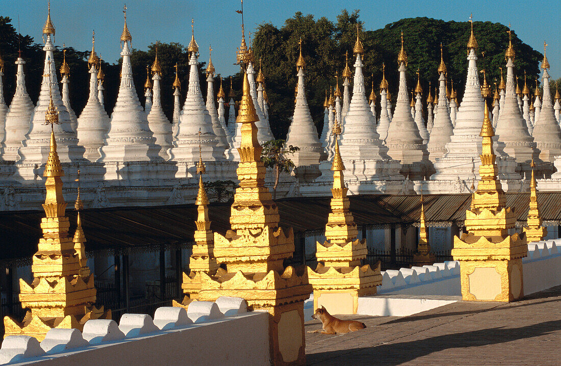 Sandamuni Pagoda. Mandalay. Myanmar.