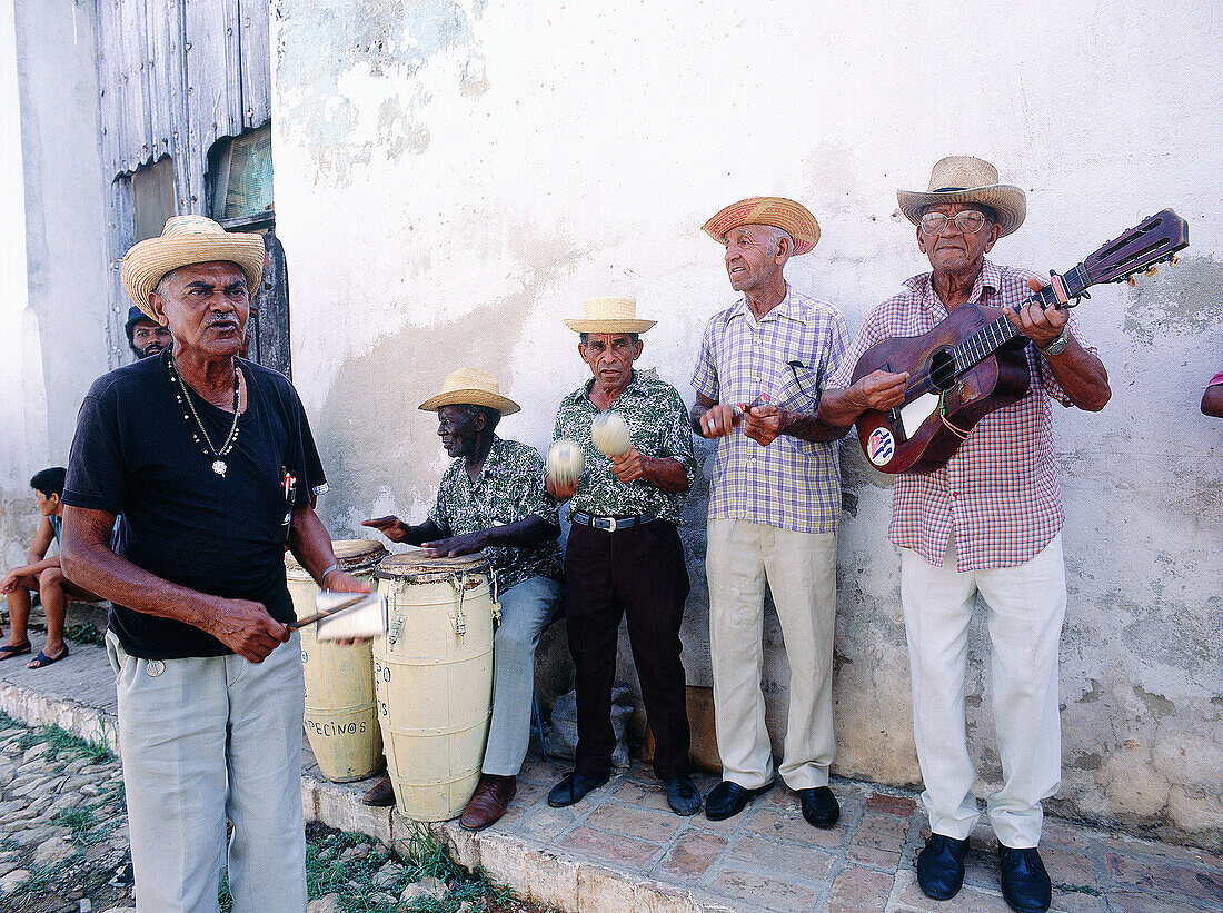 Cuba, Trinidad. Salsa Group Los Pinos