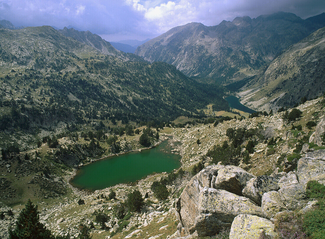 Sant Nicolau Valley in the Parc Nacional d Aigües Tortes. Lleida province. Catalonia, Spain