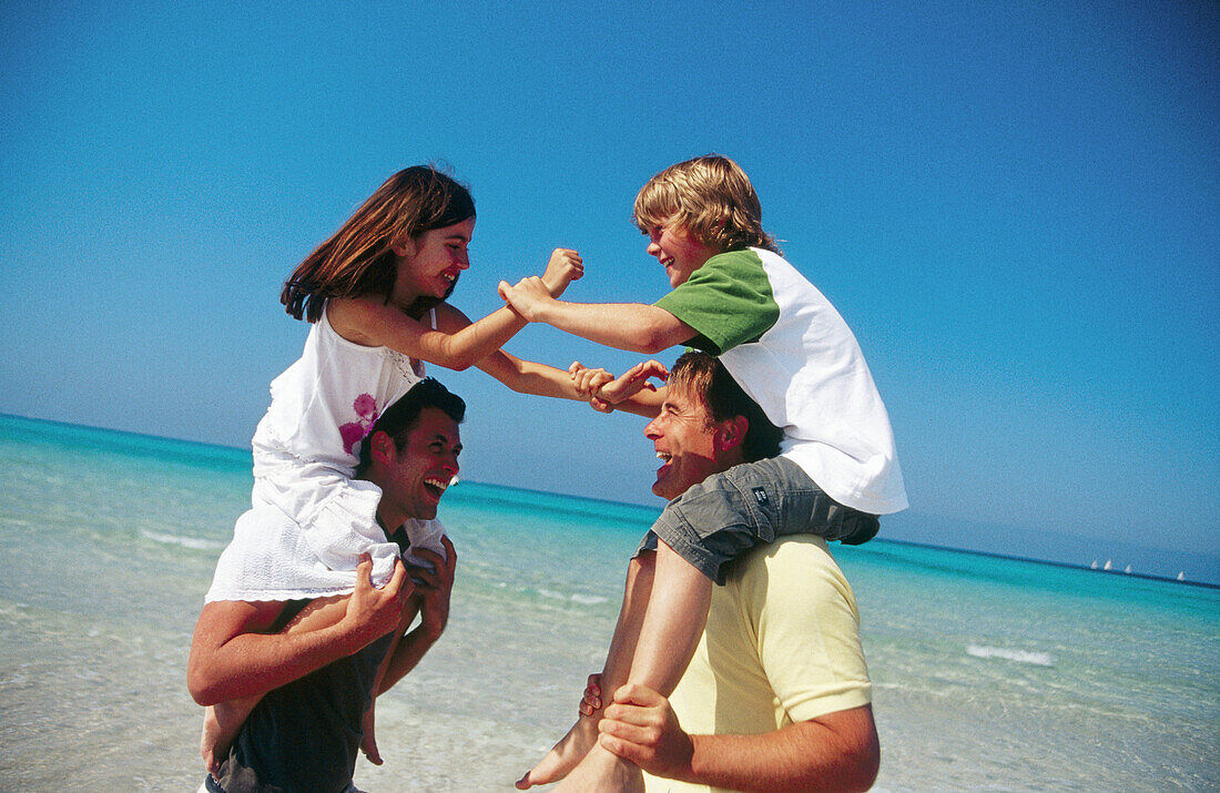 refree, Caucasian, Caucasians, Child, Children, Coast, Coastal, Color, Colour, Contemporary, Dad, Dau