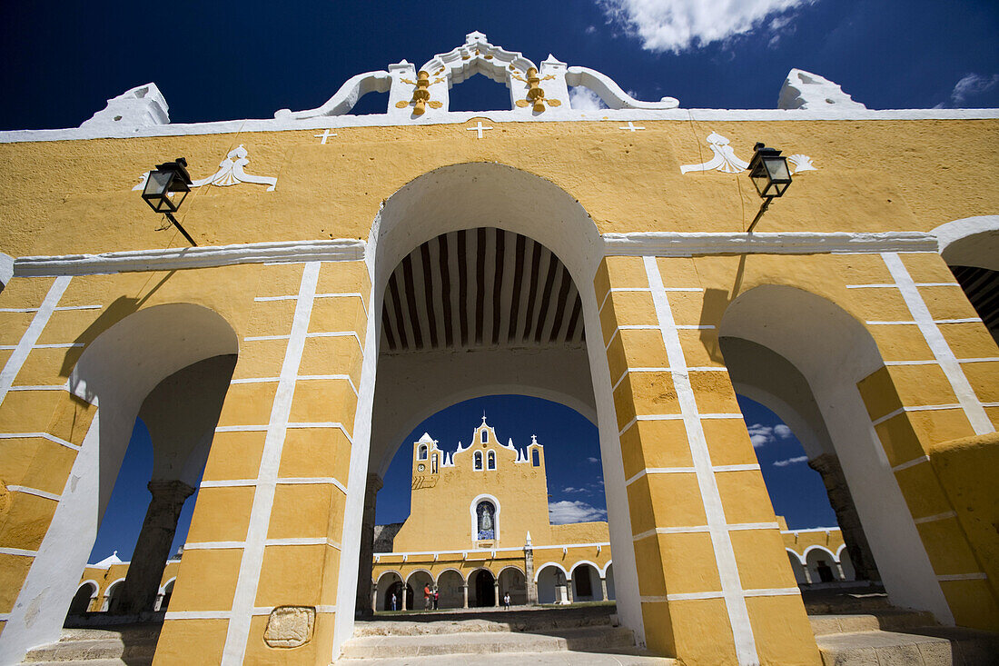 Kloster des Heiligen Antonius von Padua. Izamal. Yucatan, Mexiko