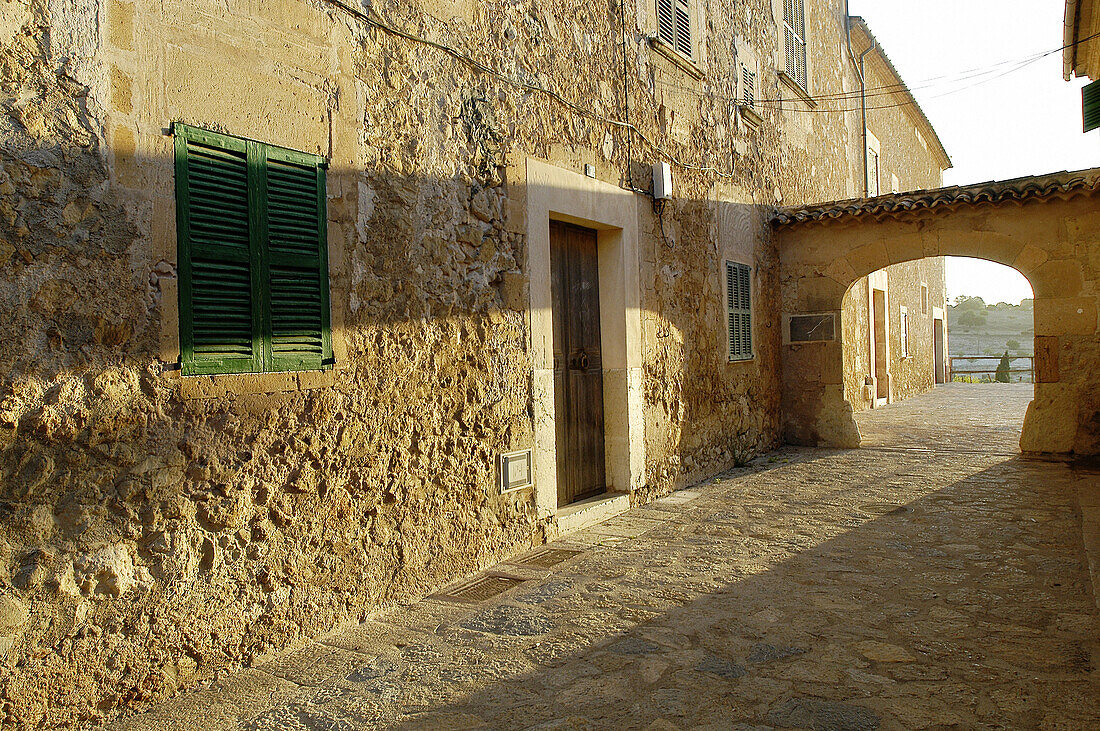 Old Convento de los Dominicos street, Lloret de Vistalegre. Majorca. Balearic Islands. Spain