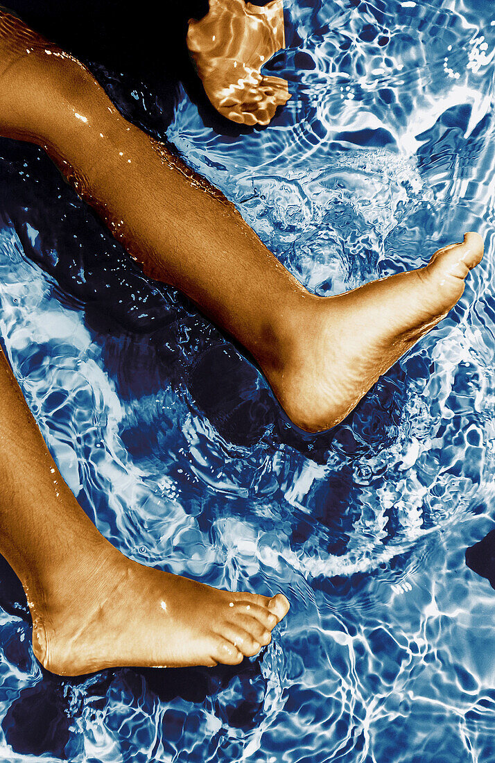 Swimming pool and feet