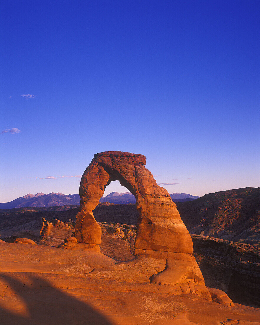 Scenic delicate arch, Arches national park, Utah, USA.