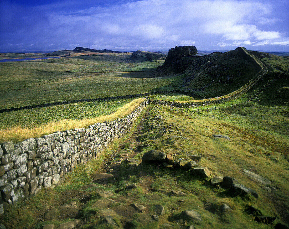 Scenic hadrian s wall ruins, Northumberland, England, UK
