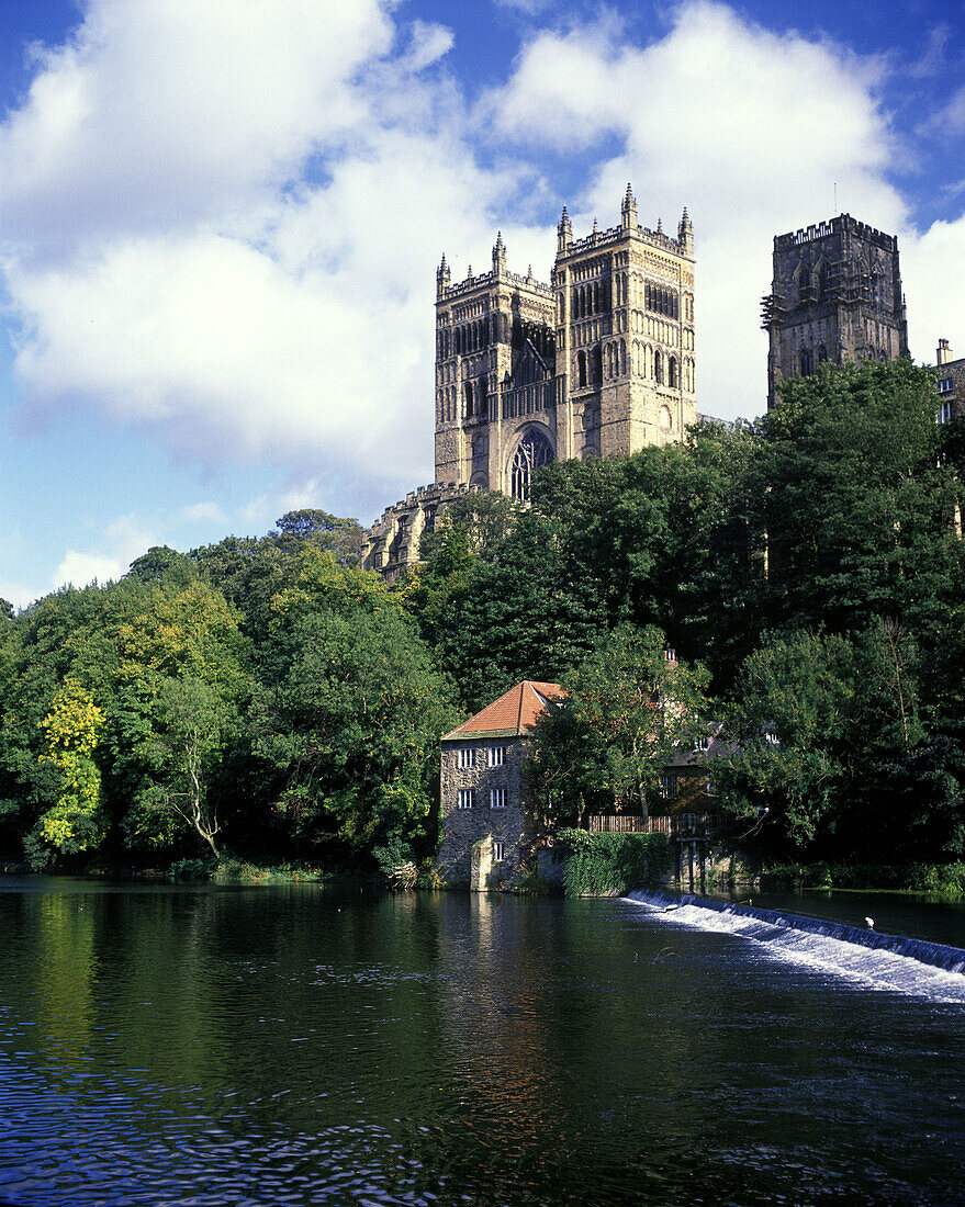 Durham cathedral & river wear, Durham, England, UK