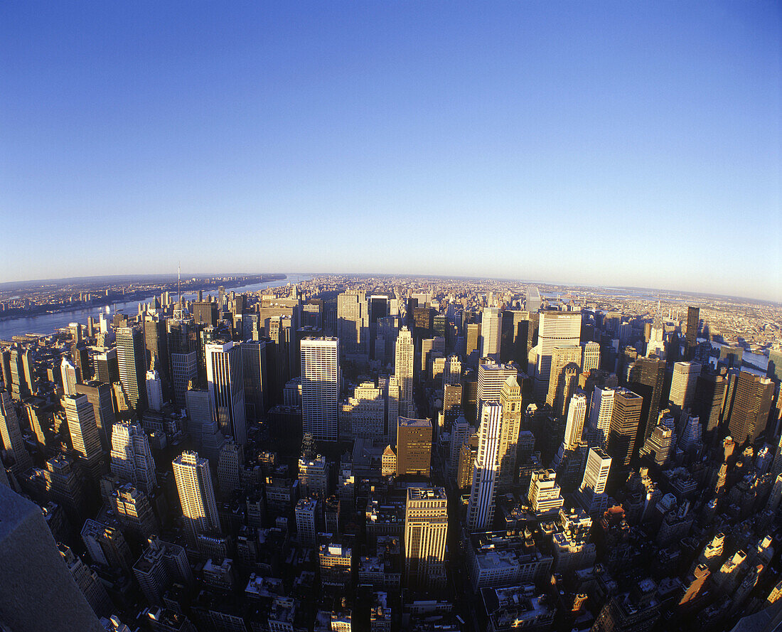 Mid-town skyline, Manhattan, New York, USA.