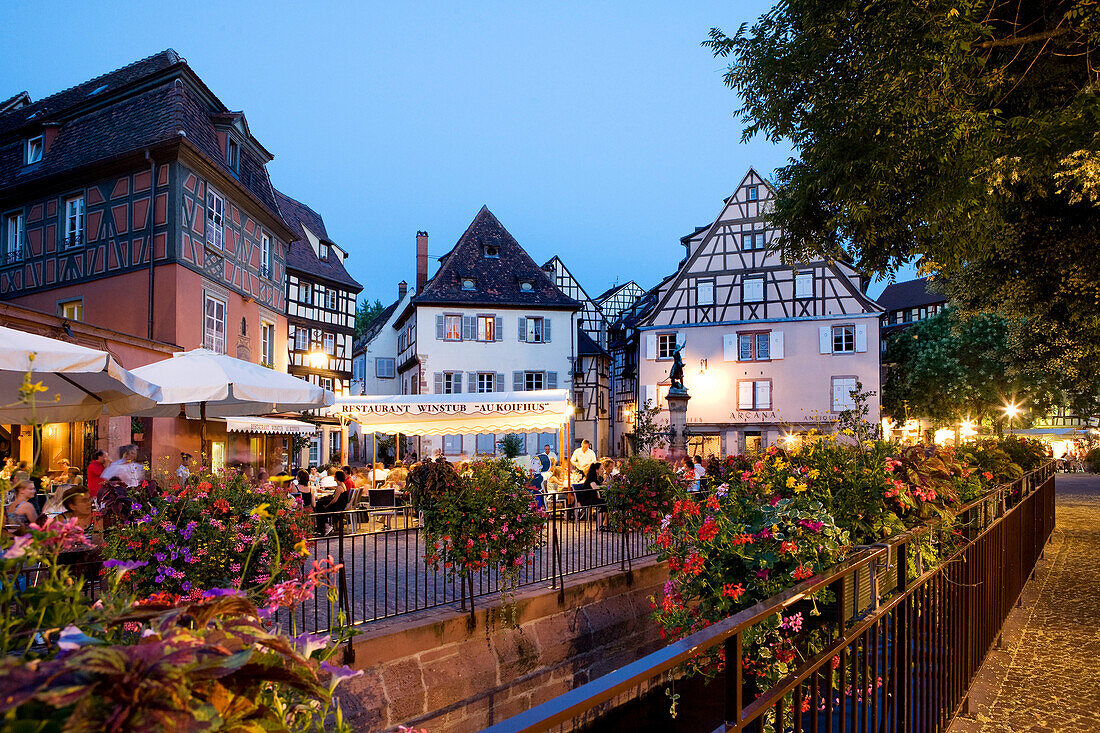 Abendstimmung in der Altstadt, Colmar, Elsass, Frankreich