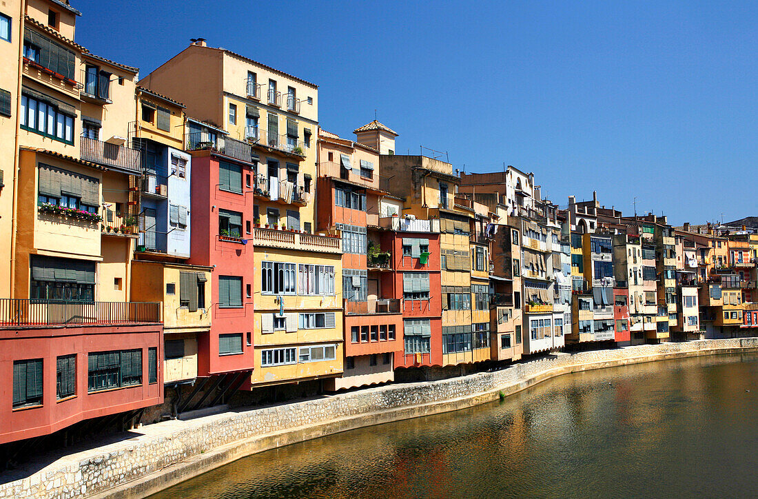 Colorful apartment houses on the river Onyar, Girona, Catalonia, Spain