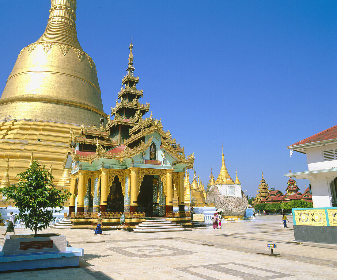 Shwe Maw Daw Stupa in Bago. Myanmar (Burma)